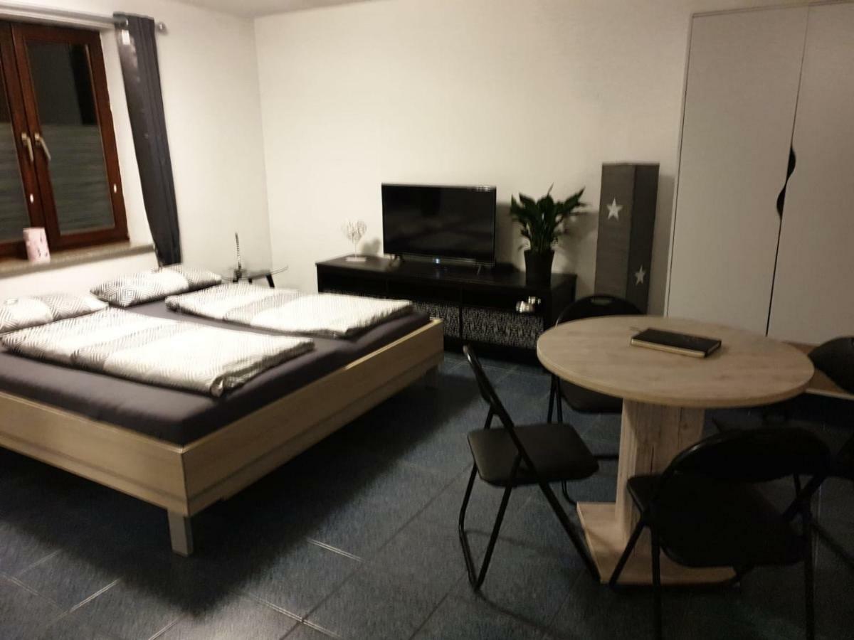 Ferienwohnung Huppenbroich 심머라스 외부 사진
